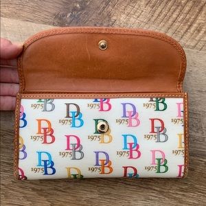 Dooney and Bourke White Multi Trifold Wallet